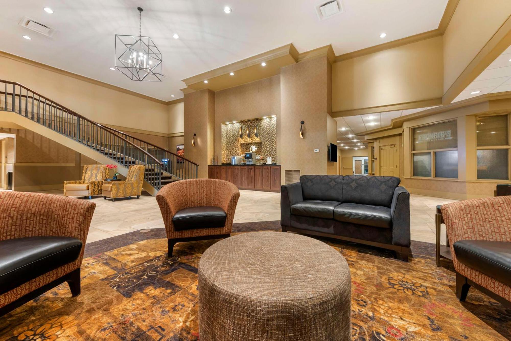 Best Western Plus Ramkota Hotel Sioux Falls Buitenkant foto
