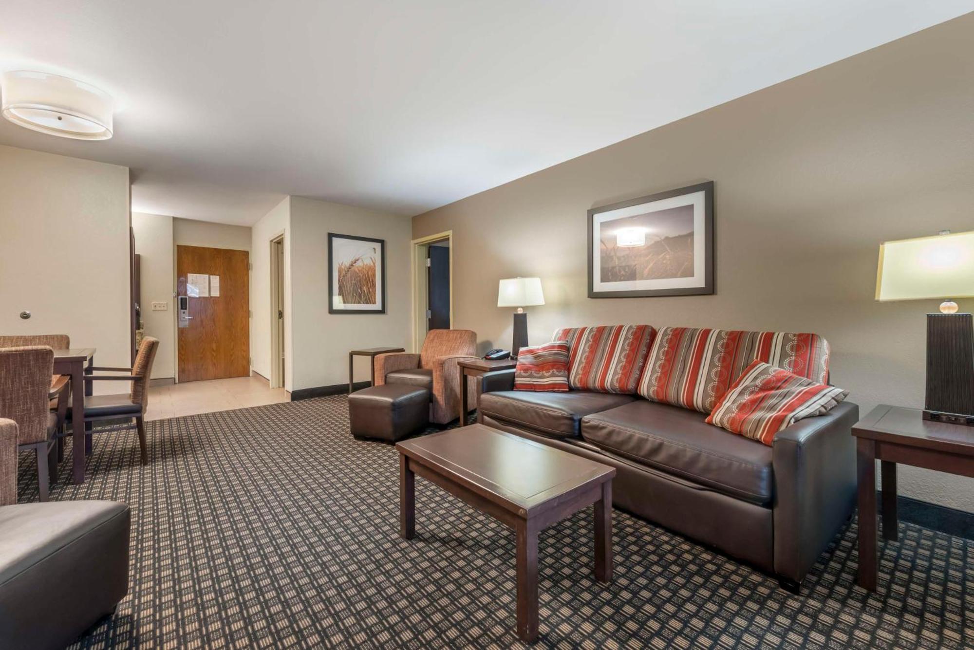 Best Western Plus Ramkota Hotel Sioux Falls Buitenkant foto